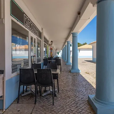 Lovely In Vila Bicuda Cascais