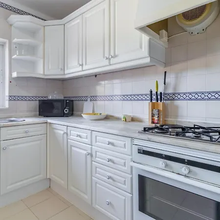 Lovely In Vila Bicuda Apartment Cascais